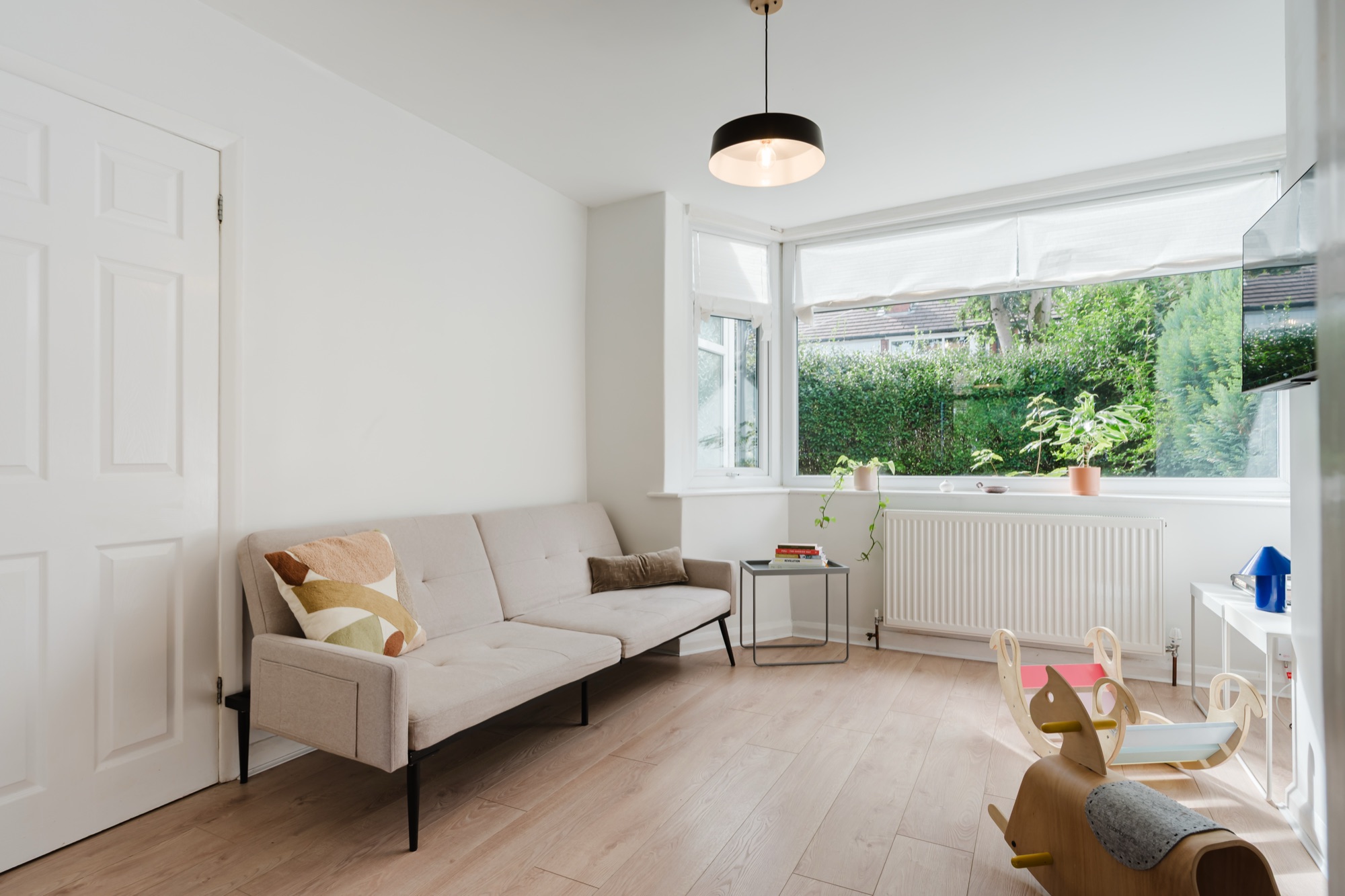 Parkland Place lounge in Whitefield, Manchester